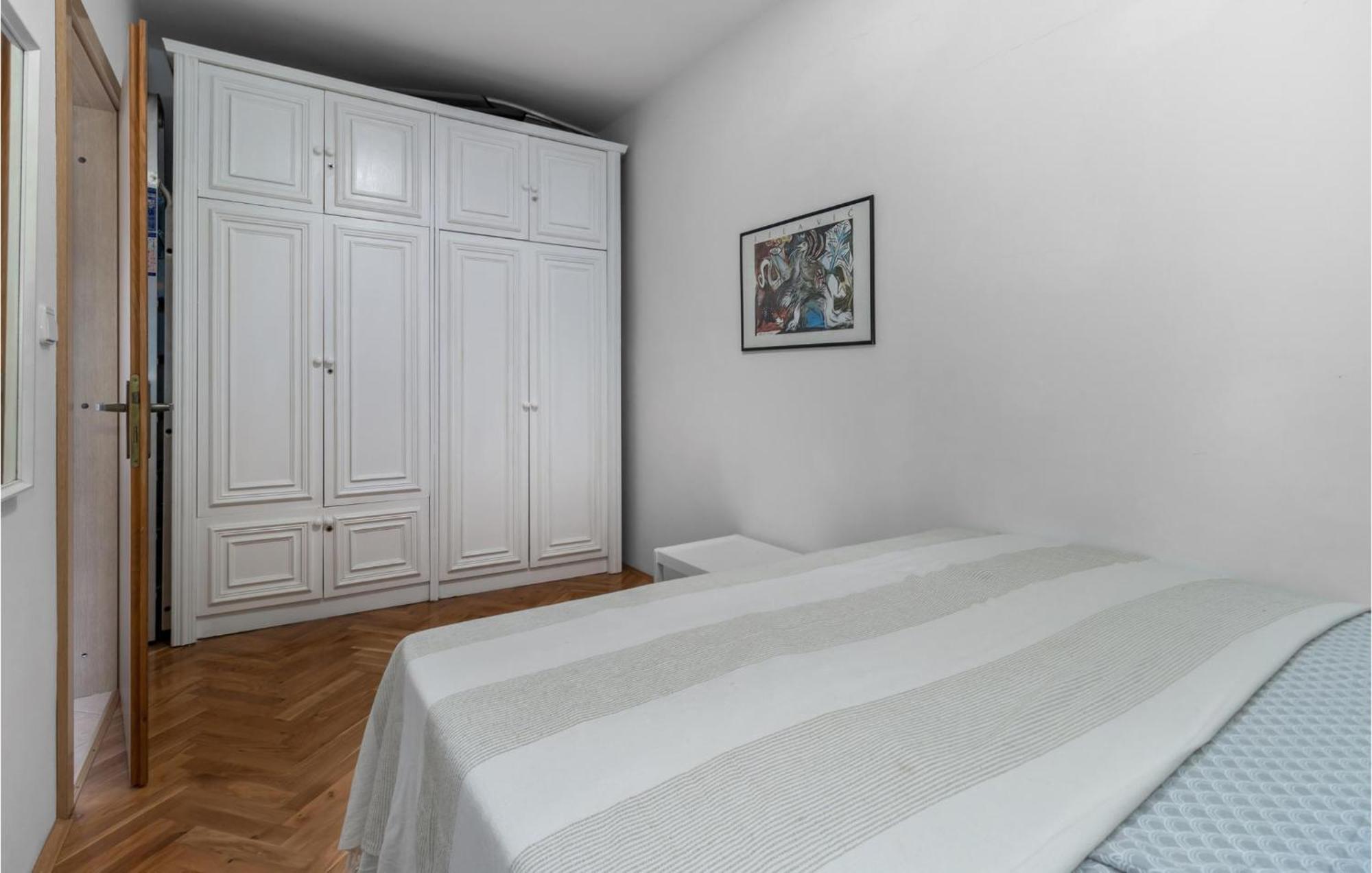 Lovely Apartment In Novi Vinodolski With Wifi Εξωτερικό φωτογραφία